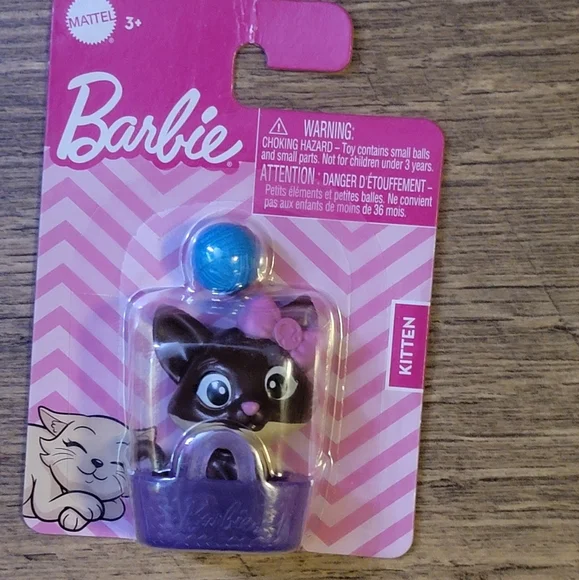BARBIE Set of 3 Barbie pets - Picture 2 of 5